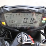 review-suzuki-sv650-dash_1