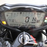 review-suzuki-sv650-dash_2