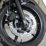 review-suzuki-sv650_brake_1