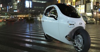 Apple เตรียมเข้าซื้อเทคโนโลยี Lit Motors แบรนด์มอไซค์ไฟฟ้าที่ไม่มีวันล้ม lit-c1
