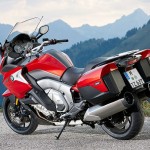 2017-bmw-k1600gt-beauty-rear-3qtr