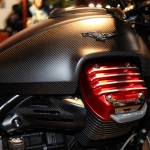 2017-moto-guzzi-audace-carbon-intermot2016-04