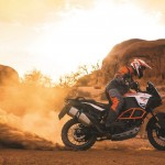 ktm-1290-super-adventure-r_action-03