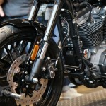 2017-harley-davidson-sportster-roadster-th_26