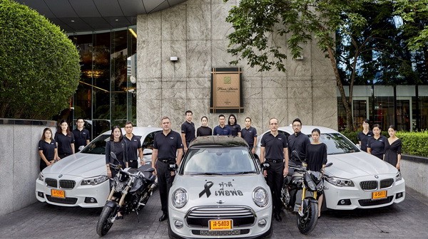 bmw-group-thailand-shuttle-service-to-grand-palace