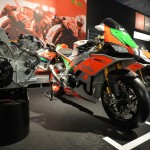 01-aprilia-rsv4-fw-gp