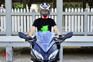 2017-Kawaski-Ninja650_Riding-Position_3
