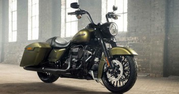 2017 Harley-Davidson NEW ROAD KING Bagger คันใหม่ รุ่นพิเศษคมเข้ม โดดเด่นกว่าเดิม 2017-Harley-Davidson Road King Special