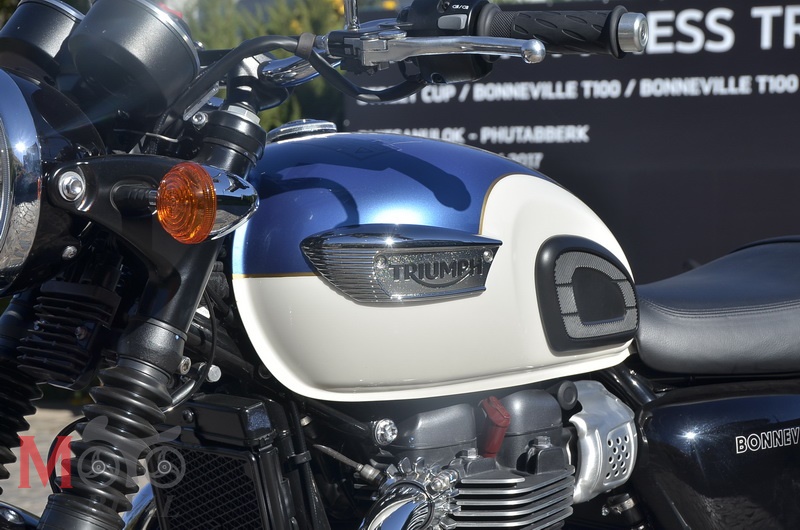 2017-Triumph-Bonneville-T100_13