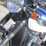 2017-Triumph-Bonneville-T100_16