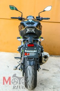 Kawasaki-Z900_010