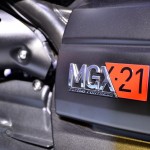 MotoGuzzi-MGX-21_08
