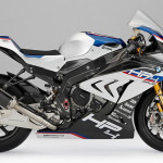 2017-BMW-HP4-Race_10