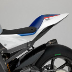 2017-BMW-HP4-Race_14