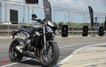 2017-Triumph-Street-Triple-RS-765-Review_52