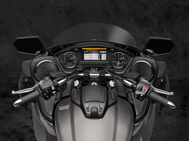 2017 yamaha venture discount