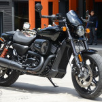 Harley-Davidson-Street-Rod-750_08