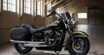 2018-Harley-Davidson-Heritage-Classic