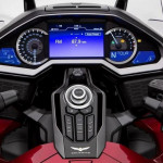 2018-Honda-GoldWing-Dashboard