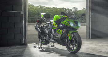 Kawasaki ZX-6R รุ่นปัจจุบัน