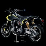 Yamaha-XJR1300-VR46-Mya-flat-track-06