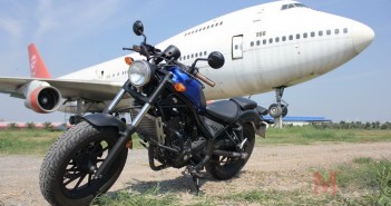 รีวิว 2018 Honda Rebel 300 H2C ตัวแต่งหล่อ Bobber สาย Custom ที่เพียบพร้อมออกมาจากโรงงาน 2018-Honda-Rebel-300-H2C_Cover2