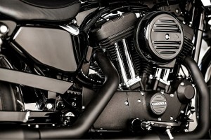 2018-Harley-Davidson-sportster-iron-1200-gallery-4-08