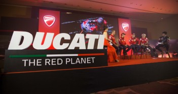 Ducati-Red-Planet_2