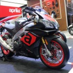 2017-Aprilia-RSV4_03