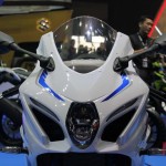 2018-GSX-R1000-R1000R_04