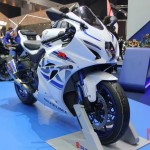 2018-GSX-R1000-R1000R_06