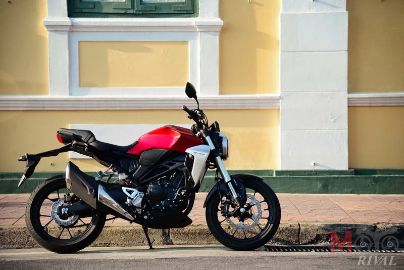 Review-2018-Honda-CB300R_1