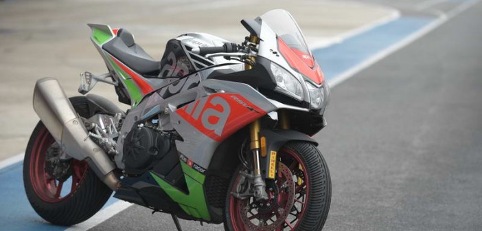 รีวิว 2018 Aprilia RSV4 RF