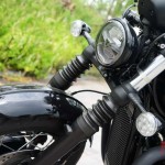 Review-Triumph-Bonneville-Bobber-Black_06