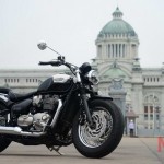 Review-Triumph-Bonneville-SpeedMaster