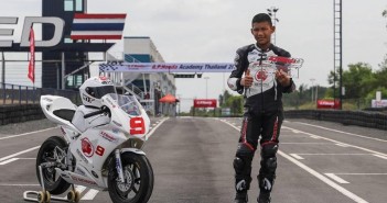 บิดล่าฝันปีแรกได้แชมป์แล้ว พีไนท์ คว้าแชมป์ A.P.Honda Academy 2018 ปีหนึ่ง aphonda-academy-race3-result-01