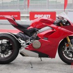 Review-Ducati-Panigale-V4-S_23