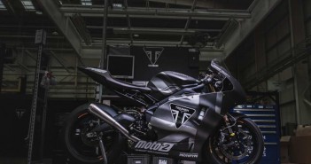 เครื่อง Triumph 2019 Moto2 ทุบสถิติเร็วสุดของสนาม Jerez ด้วยเครื่อง 3 สูบ 765cc ใหม่ Triumph Moto2 showcase_6
