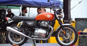 Royal Enfield INT650 คว้า Bike of The Year คลาส Best Modern Classic Middle Weight Royal-Enfield-Twins-650_10