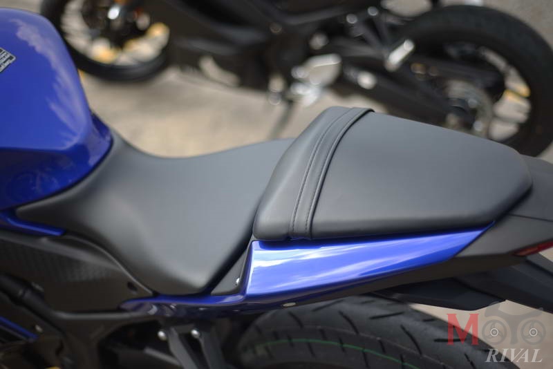Review-2019-Yamaha-YZF-R3_03