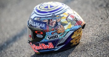 อัพเดทช่วงเวลาเตรียมบังคับใช้ “มาตรฐานหมวกกันน็อคกลาง” สำหรับแข่งขัน MotoGP โดย FIM motogp2018-marquez-shoei-x14-motegi-edt-01