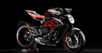 MV Agusta Brutale 800 RR Pirelli