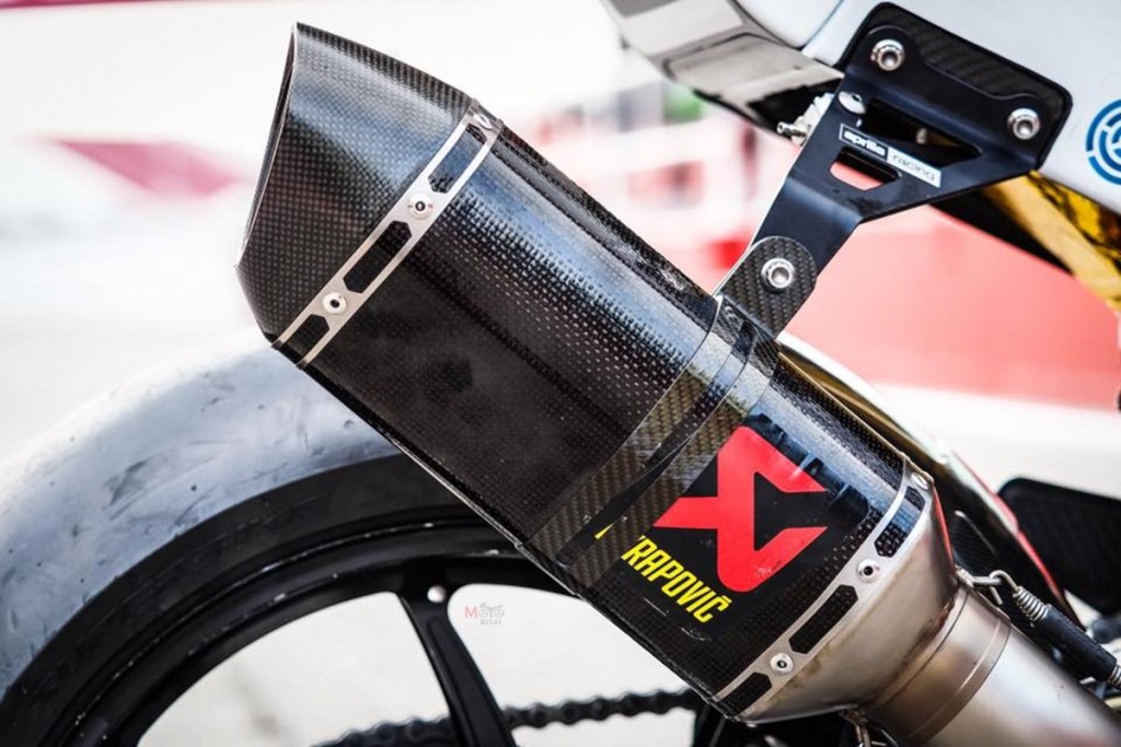 2018-Milwaukee-Aprilia-rsv4-wsbk-spec-for-sale-07