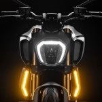 2019-Ducati-Diavel-1260-S-10