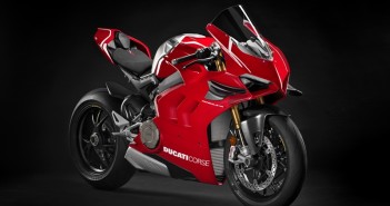 Ducati USA ประกาศรีคอลล์ Panigale V4 ทุกรุ่นย่อยครอบคลุม V4 R จากปัญหาแรงดันในถังน้ำมันสูงเกินไป 2019 Ducati Panigale V4 R