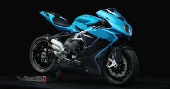 2019 MV Agusta F3 675 ซุปเปอร์สปอร์ต 3 สูบ เปลี่ยนลายกราฟฟิคมากับ 2 สีใหม่ 2019 MV Agusta F3 675