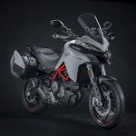 2019-ducati-multistrada-950-s-03