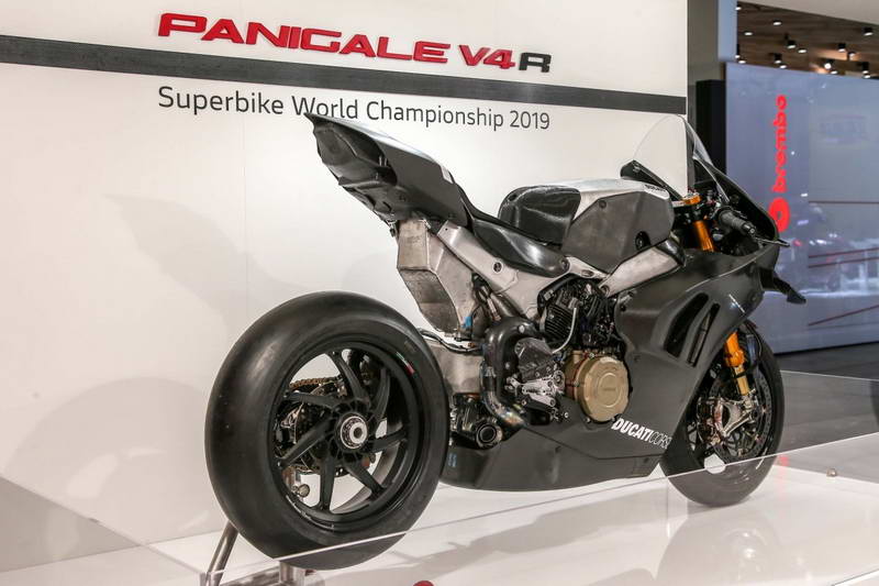 Ducati-Panigale-V4-RS19_4