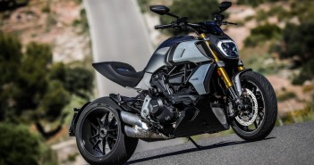 Ducat-DIAVEL 1260 S-Static