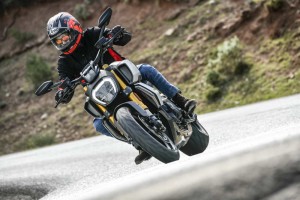 Review-Ducati-Diavel-1260-S-Pon_7_resize